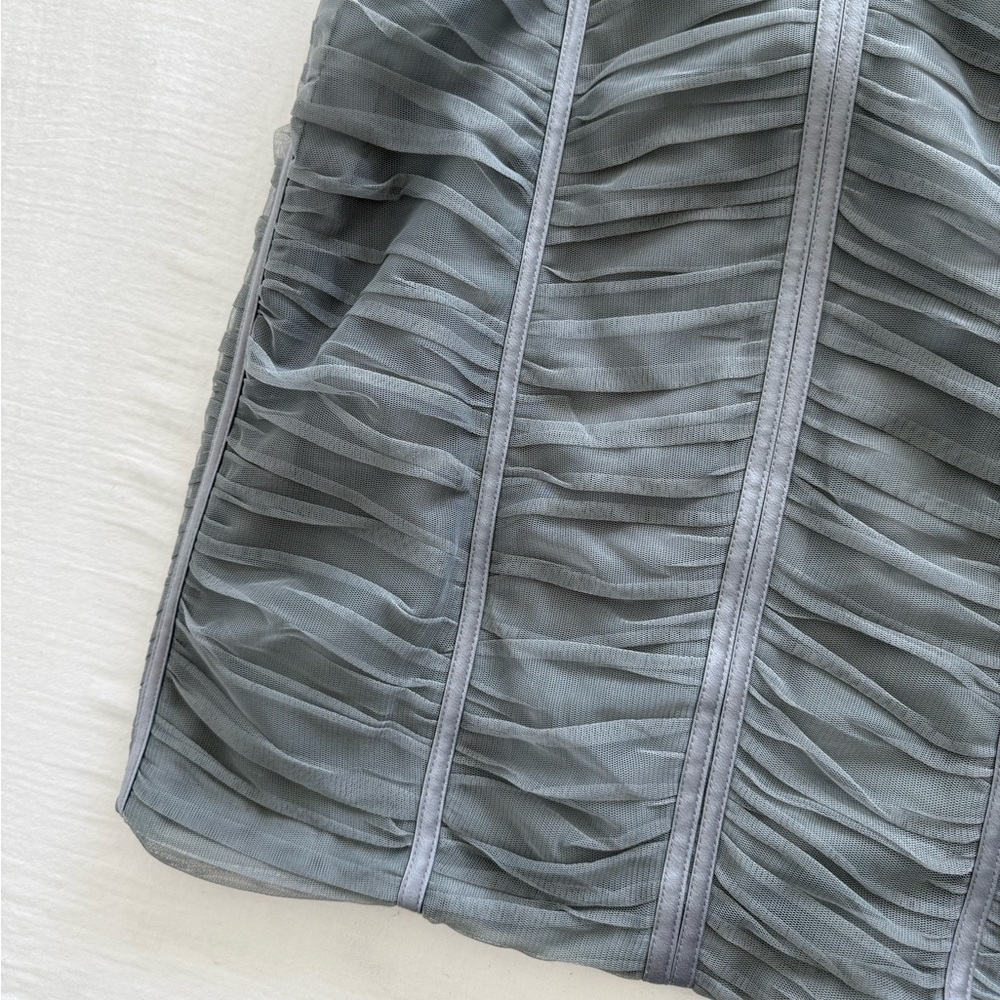 BCBGMAXAZRIA gray tulle mini bodycon corset dress - Picture 3 of 9